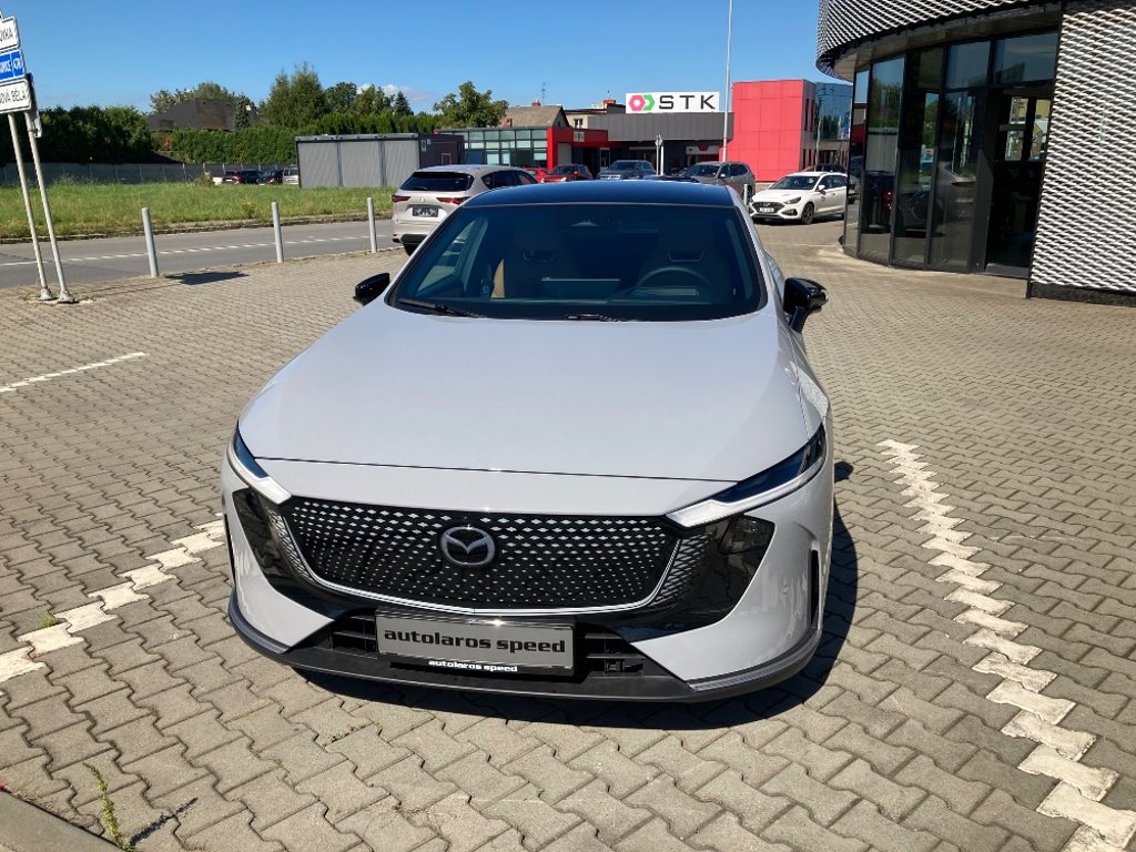 Mazda 6e