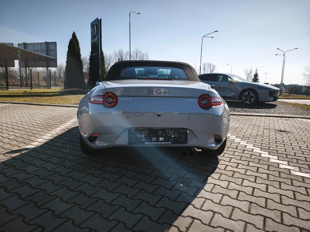 Mazda MX-5