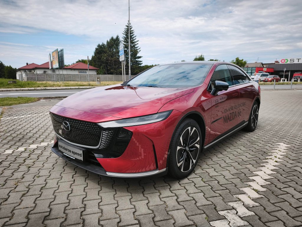Mazda 6e